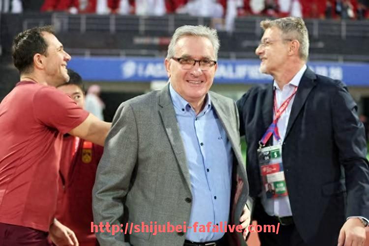 世俱杯直播-足球小程序在赛事信息传播中扮演什么角色？（足球小程序在赛事信息传播中扮演什么角色）